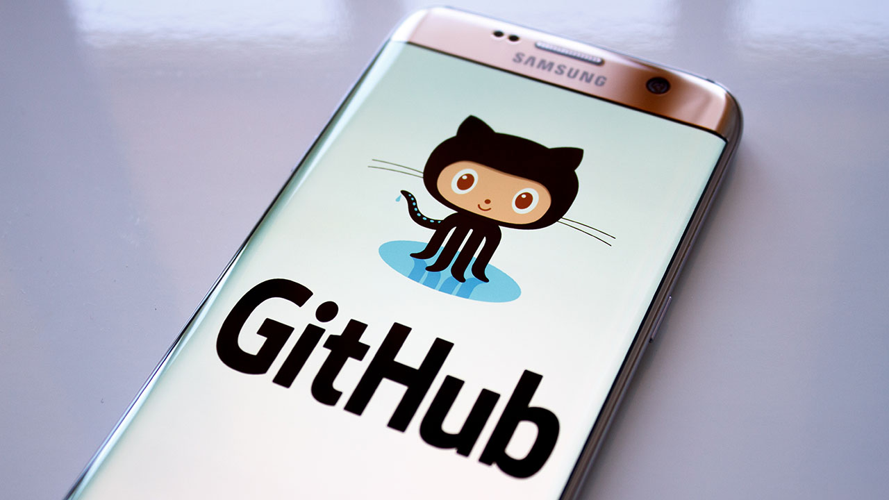 GitHub to replace master with main starting in October: What developers  need to do now - TechRepublic