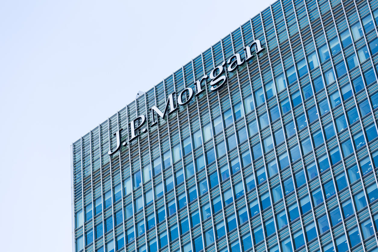Logo or sign for JP Morgan in Canary Wharf