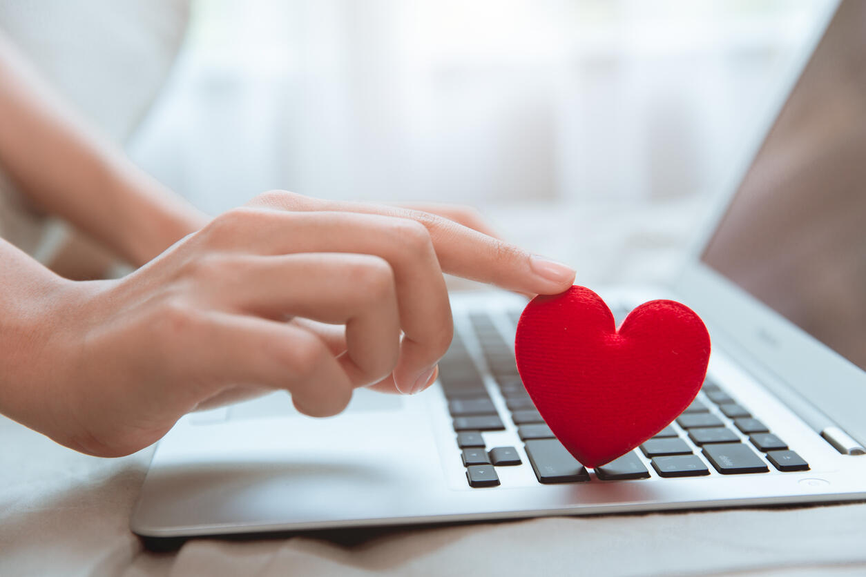 22 Very Simple Things You Can Do To Save Time With best dating site