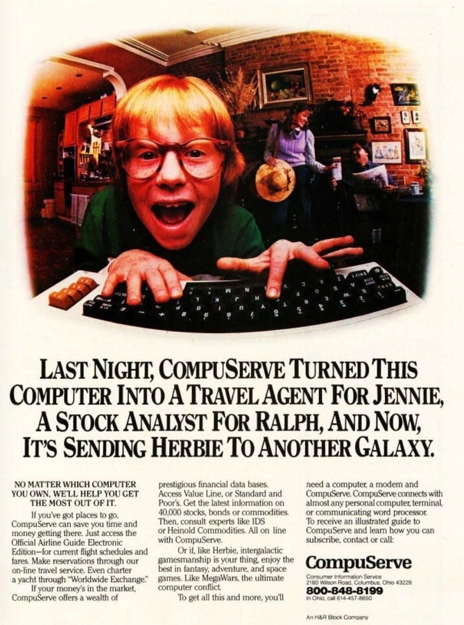 tr-computer-early80s-compuserve.jpg