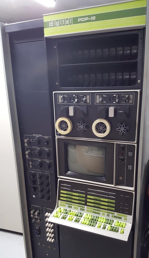 DEC PDP-12_20180210141633.jpg