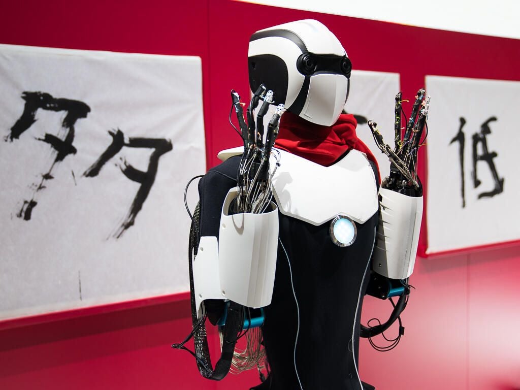 Robots were another hot topic at MWC 2018