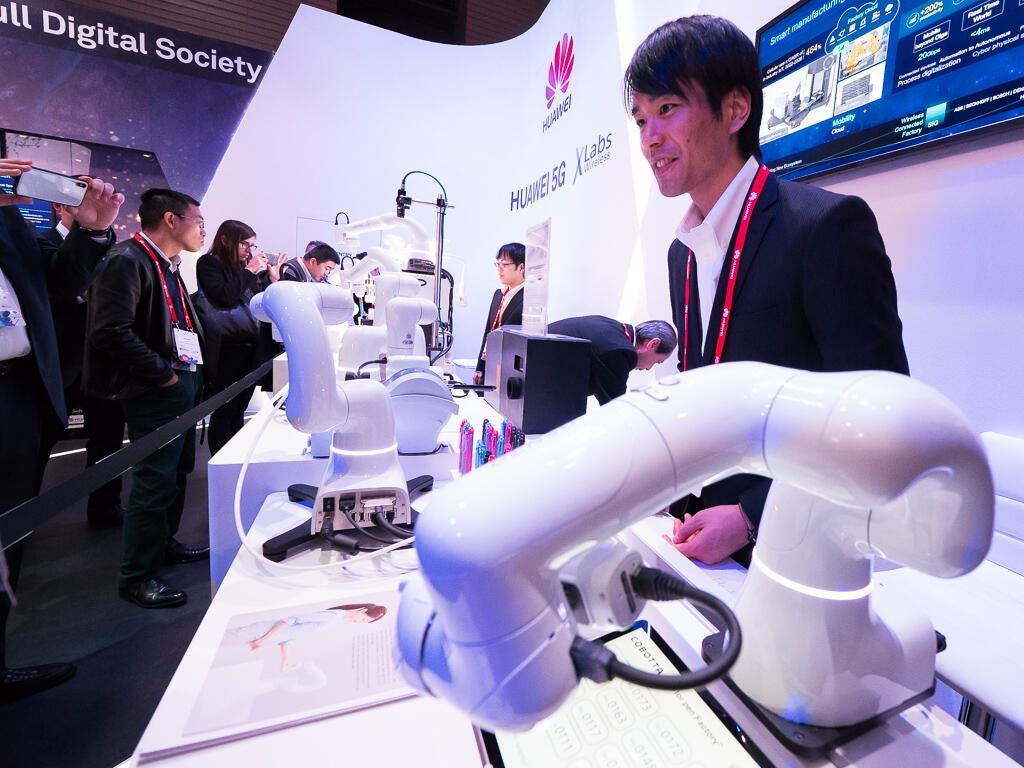 All kids of robots were at MWC 2018