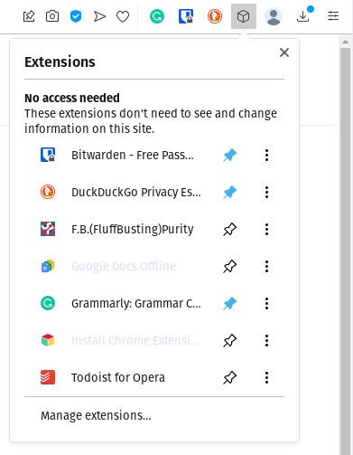 Pinning the Todoist extension to the Opera toolbar.