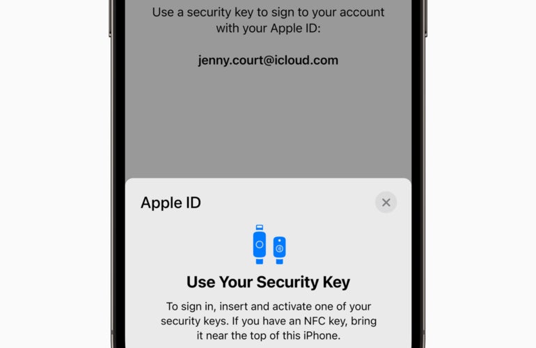 Security Keys allows users to use a physical security key to sign in to their Apple ID account. 