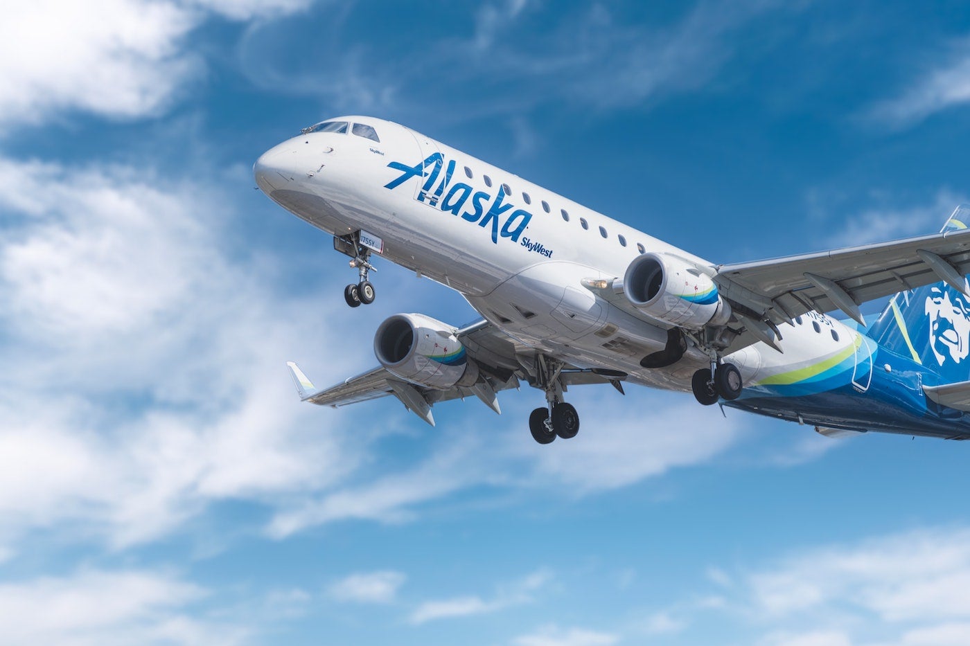 Alaska Airlines adopts edge analytics solution for real-time, passenger data