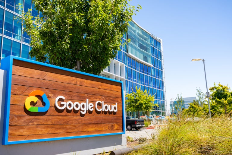 Die Google Cloud vor ihrem Hauptsitz.